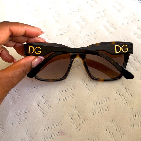 DG Sunglasses - Picture 4 of 6